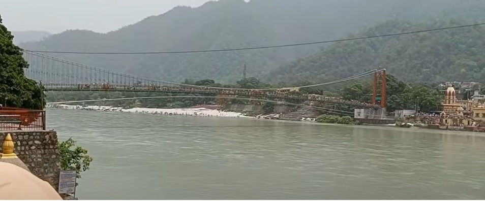 Ram Jhula Bridge Rishikesh Hindi