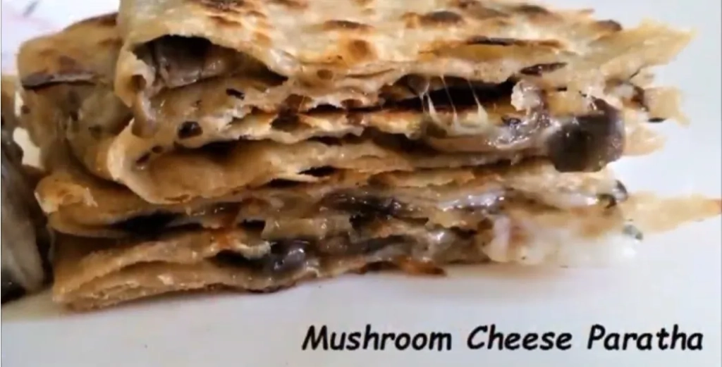 Mushroom Cheese Paratha Recipe Hindi