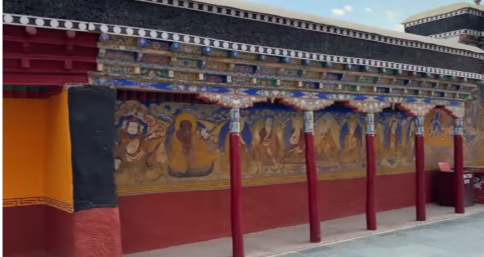 Thiksey Monastery in Hindi